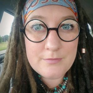 Meet your Posher, Marcie